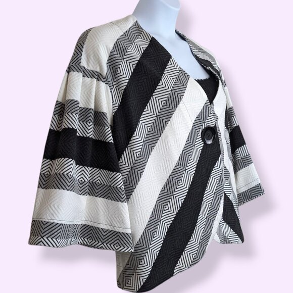 🍁Marallis Collection Striped Flared Jacket - Picture 2 of 9